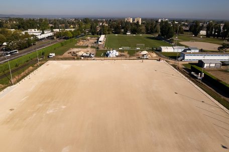 Début des travaux de rénovation des stades de football et rugby