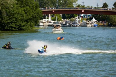 Agrandir l'image 87068 sur 3, fenêtre modale