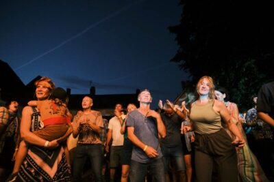 Agrandir l'image 87128 sur 3, fenêtre modale